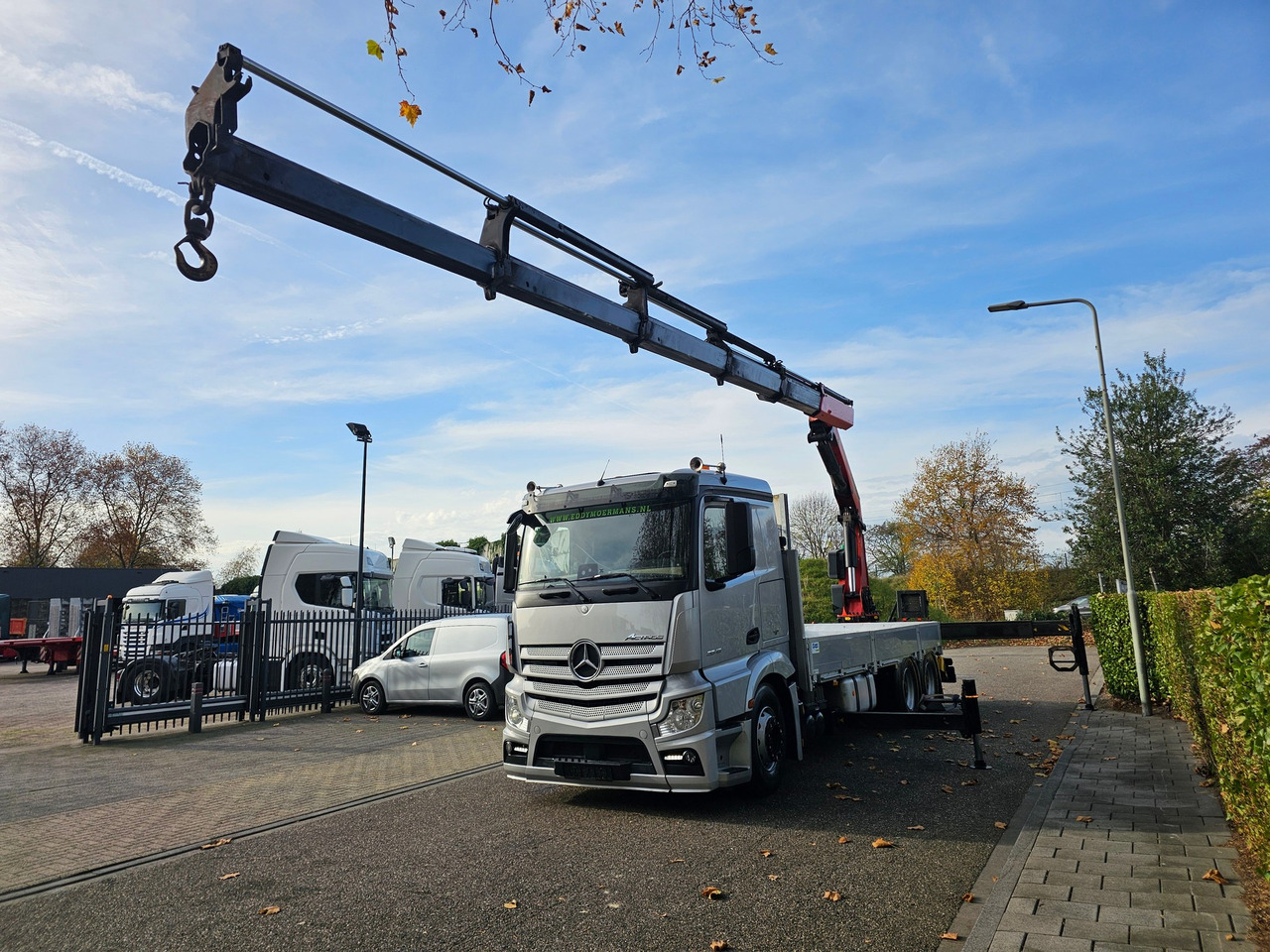 Mercedes Benz Actros 2645 6x4 - Kamion sa tovarnim sandukom, Kamion sa dizalicom: slika 3 Mercedes Benz Actros 2645 6x4 - Kamion sa tovarnim sandukom, Kamion sa dizalicom: slika 3