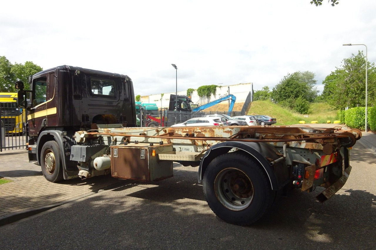 Scania P230 Cp16 - Kamion sa hidrauličnom kukom: slika 4 Scania P230 Cp16 - Kamion sa hidrauličnom kukom: slika 4