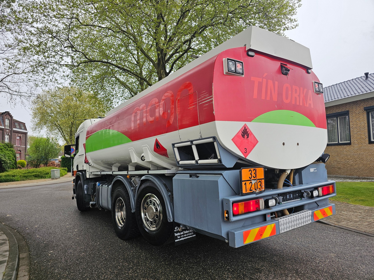 Scania P420 Cp 19 6x2*4 - Kamion cisterna: slika 2 Scania P420 Cp 19 6x2*4 - Kamion cisterna: slika 2