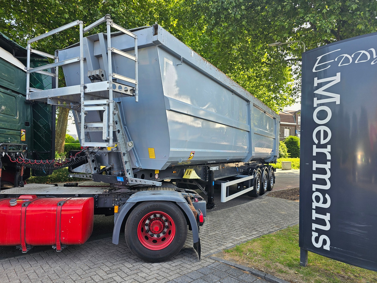 Schmitz SGF-S3 Scraptipper 55 M3 - Poluprikolica istovarivača: slika 1 Schmitz SGF-S3 Scraptipper 55 M3 - Poluprikolica istovarivača: slika 1