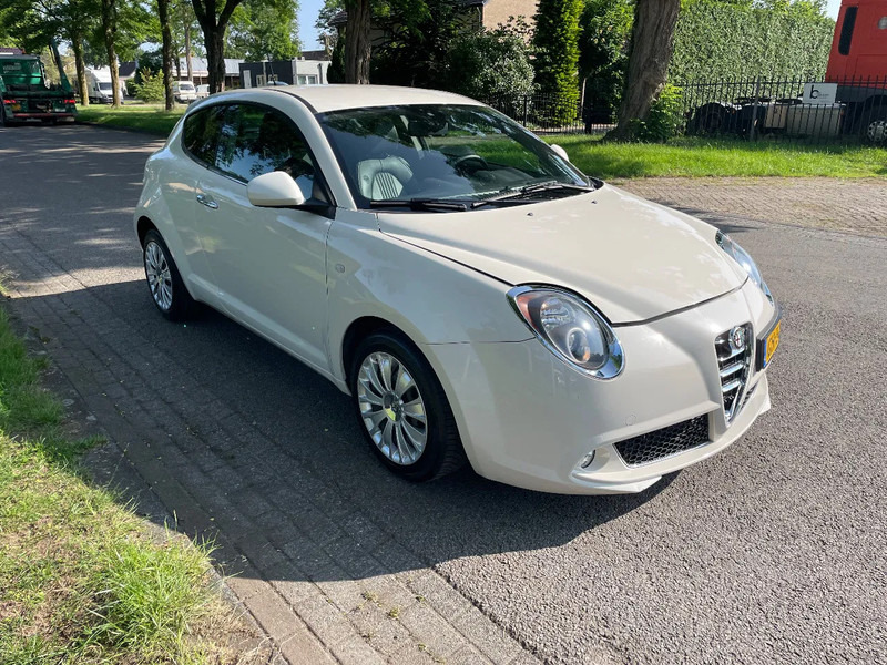 Alfa Romeo MiTo ZEER MOOI in prijs verlaagt - Hečbek: slika 1 Alfa Romeo MiTo ZEER MOOI in prijs verlaagt - Hečbek: slika 1