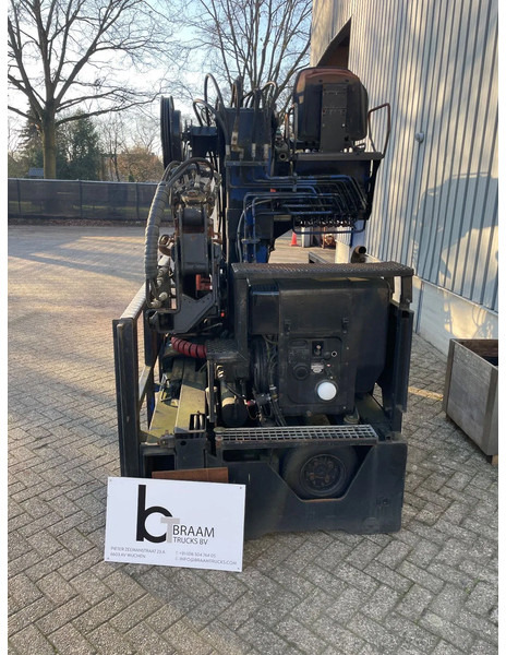 Hiab Hiad 220-F3 tot 9 meter uitschuifbaar. OOK NOG EEN KENIS KRAAN - Kran za kamion: slika 1 Hiab Hiad 220-F3 tot 9 meter uitschuifbaar. OOK NOG EEN KENIS KRAAN - Kran za kamion: slika 1