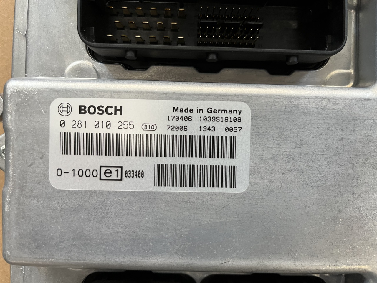 CONTROL UNIT MAN TGA 0281010255 - Upravljačka jedinica za Kamion: slika 2 CONTROL UNIT MAN TGA 0281010255 - Upravljačka jedinica za Kamion: slika 2