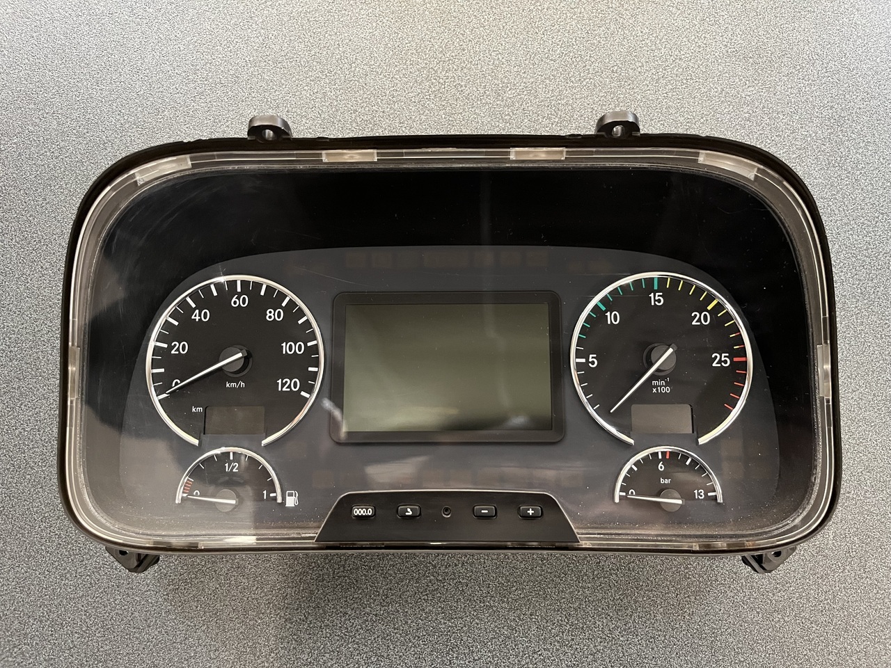 ELECTRONIC INSTRUMENT CLUSTER ACTROS MP3 CHROME - Tahograf: slika 1 ELECTRONIC INSTRUMENT CLUSTER ACTROS MP3 CHROME - Tahograf: slika 1