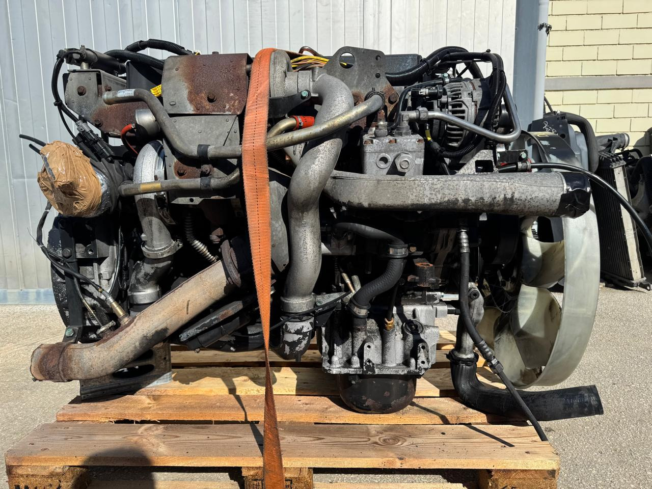ENGINE MAN TGM D0836LFL63 EURO 5 250PS - Motor i delovi: slika 2 ENGINE MAN TGM D0836LFL63 EURO 5 250PS - Motor i delovi: slika 2