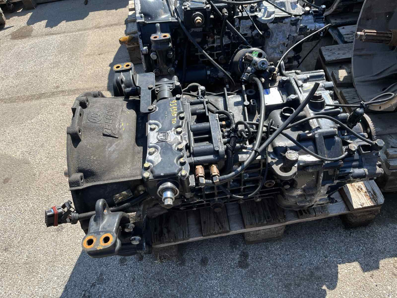 GEARBOX MAN ZF 9S1310 - Menjač i delovi za Kamion: slika 2 GEARBOX MAN ZF 9S1310 - Menjač i delovi za Kamion: slika 2