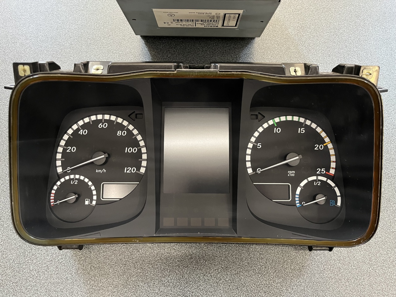 MERCEDES-BENZ ACTROS MP2-MP3-MP4 ELECTRONIC INSTRUMENT - Tahograf za Kamion: slika 4 MERCEDES-BENZ ACTROS MP2-MP3-MP4 ELECTRONIC INSTRUMENT - Tahograf za Kamion: slika 4