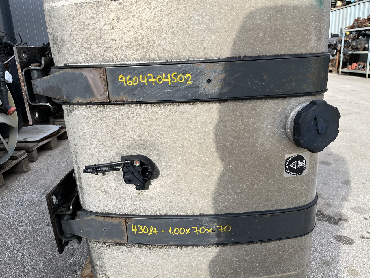 Rezervoar za gorivo za Kamion MERCEDES-BENZ,MAN ACTROS MP4,TGA,TGX: slika 17