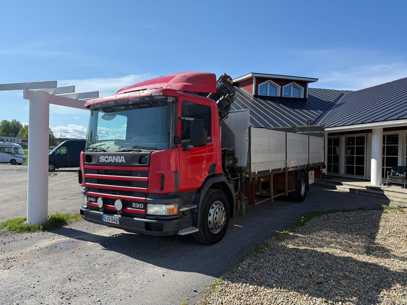 Scania P94D - Kamion sa tovarnim sandukom, Kamion sa dizalicom: slika 1 Scania P94D - Kamion sa tovarnim sandukom, Kamion sa dizalicom: slika 1