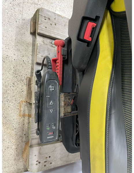 Volvo FH4 FH16 - Sedište: slika 5 Volvo FH4 FH16 - Sedište: slika 5