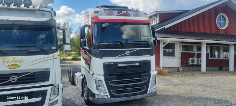 Volvo FH460 SOLD SOLD SOLD - Kamion sa golom šasijom i zatvorenom kabinom: slika 3 Volvo FH460 SOLD SOLD SOLD - Kamion sa golom šasijom i zatvorenom kabinom: slika 3