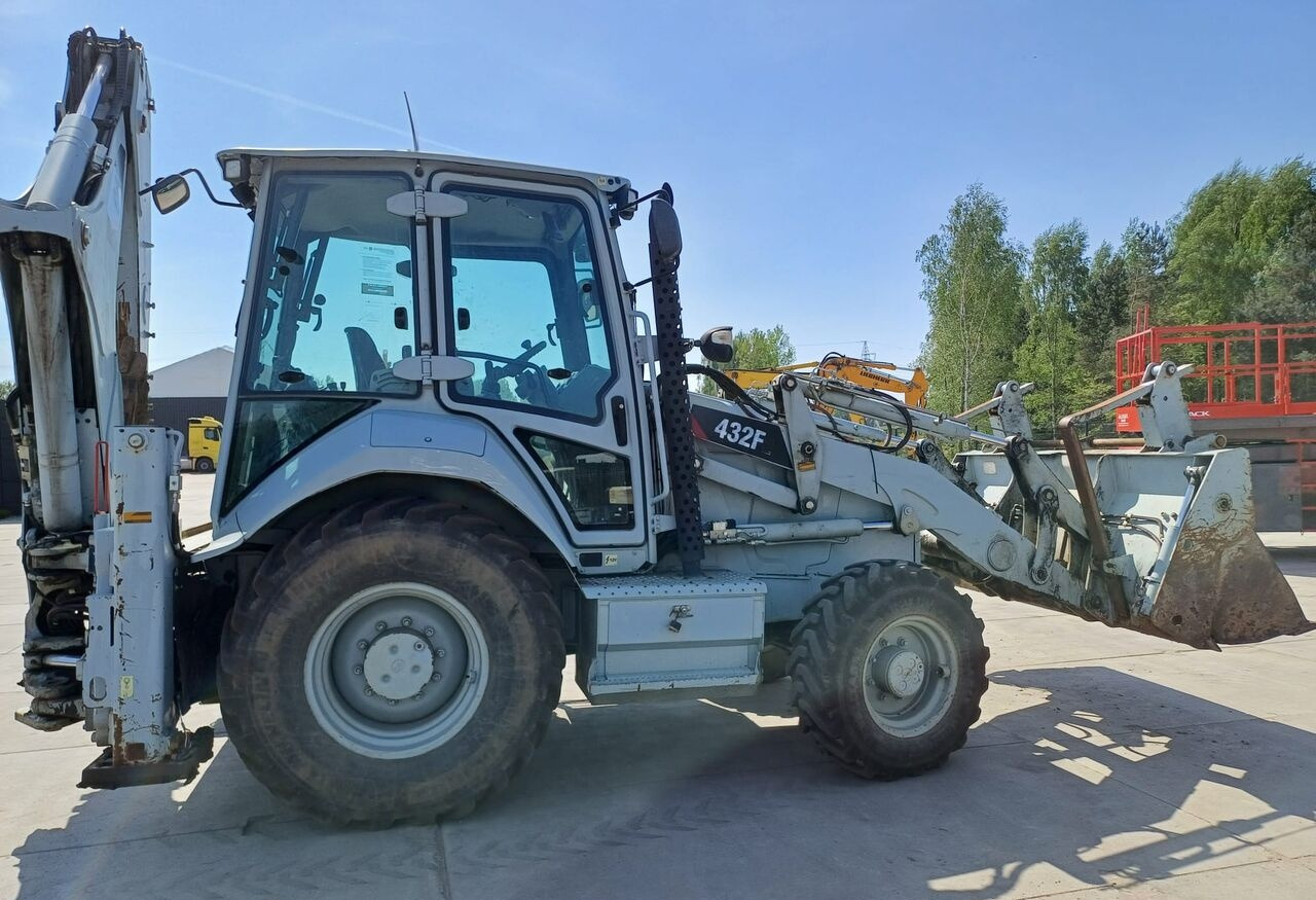Caterpillar 432F - Bager utovarivač: slika 4 Caterpillar 432F - Bager utovarivač: slika 4