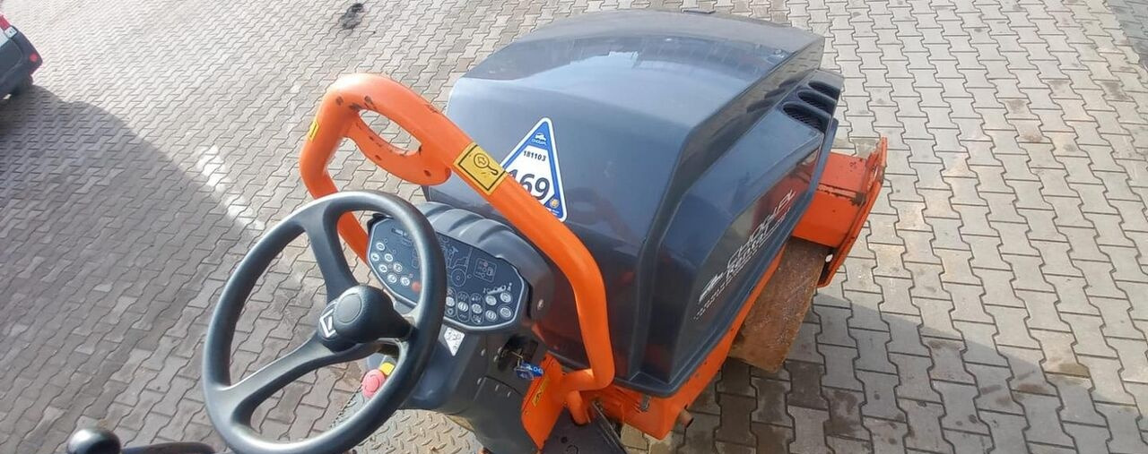 Hamm HD12 - Mini valjak: slika 5 Hamm HD12 - Mini valjak: slika 5