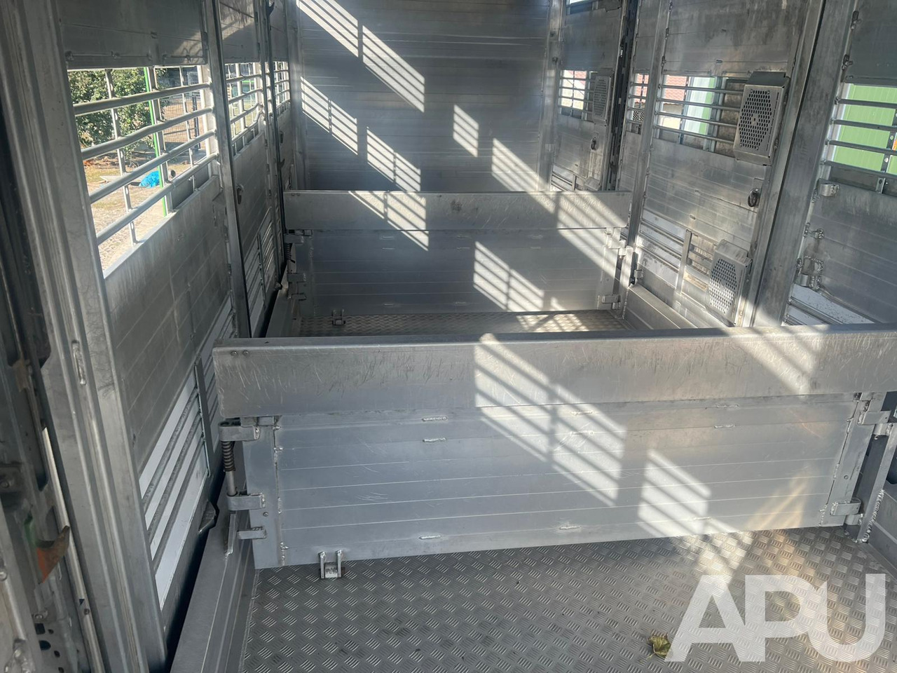 MAN TGS 26.440 DO PRZEWOZU BYDŁA MAN TGS 26.440 DO PRZEWOZU BYDŁA: slika 20