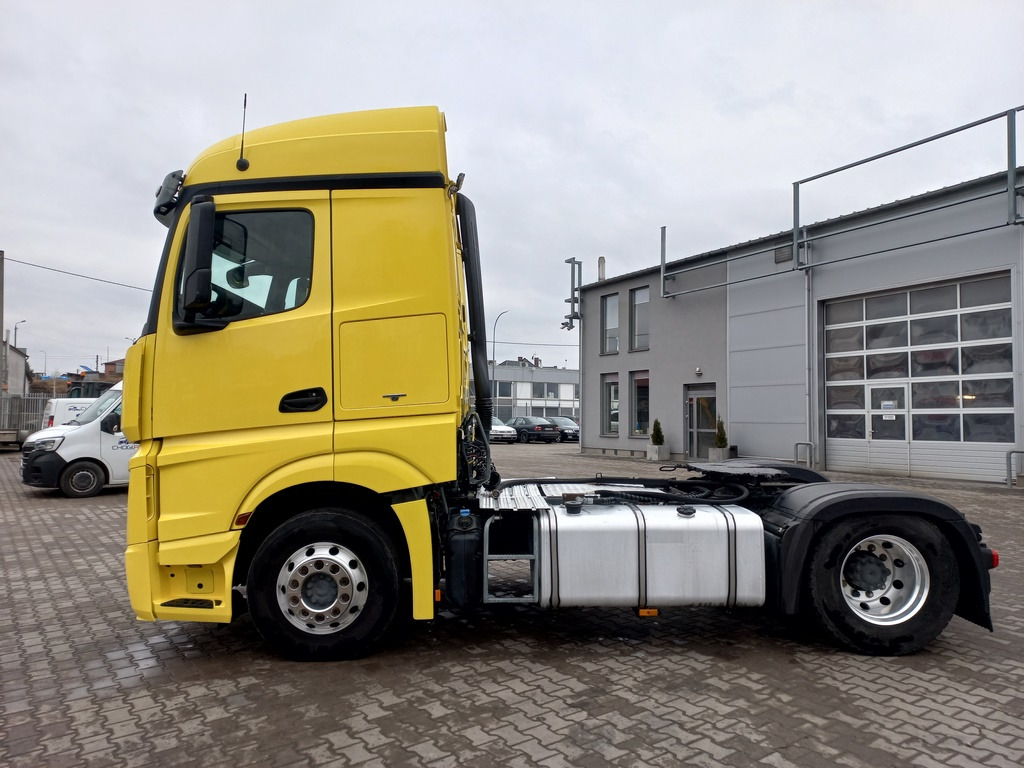 Tegljač Mercedes-Benz ACTROS 1845 LS: slika 9