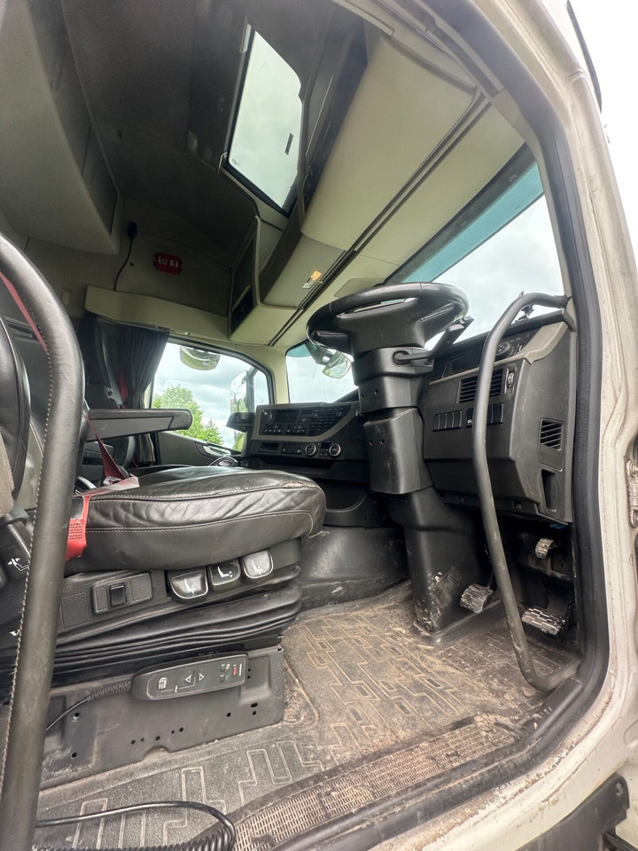 VOLVO FH500 6×2 - Tegljač: slika 2 VOLVO FH500 6×2 - Tegljač: slika 2