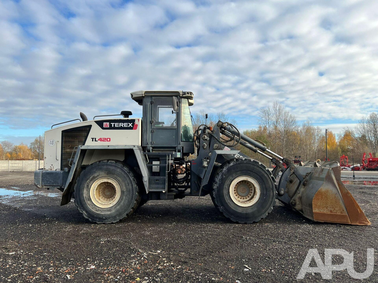 Terex TL420 - Utovarivač točkaš: slika 4 Terex TL420 - Utovarivač točkaš: slika 4