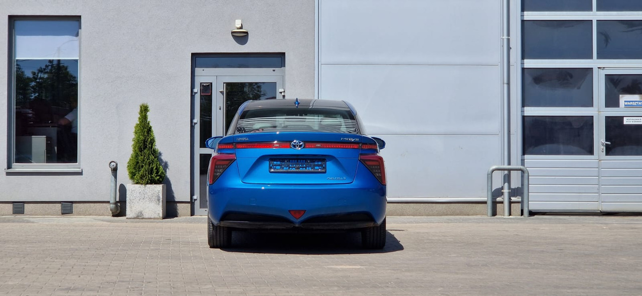 Limuzina Toyota Mirai: slika 6
