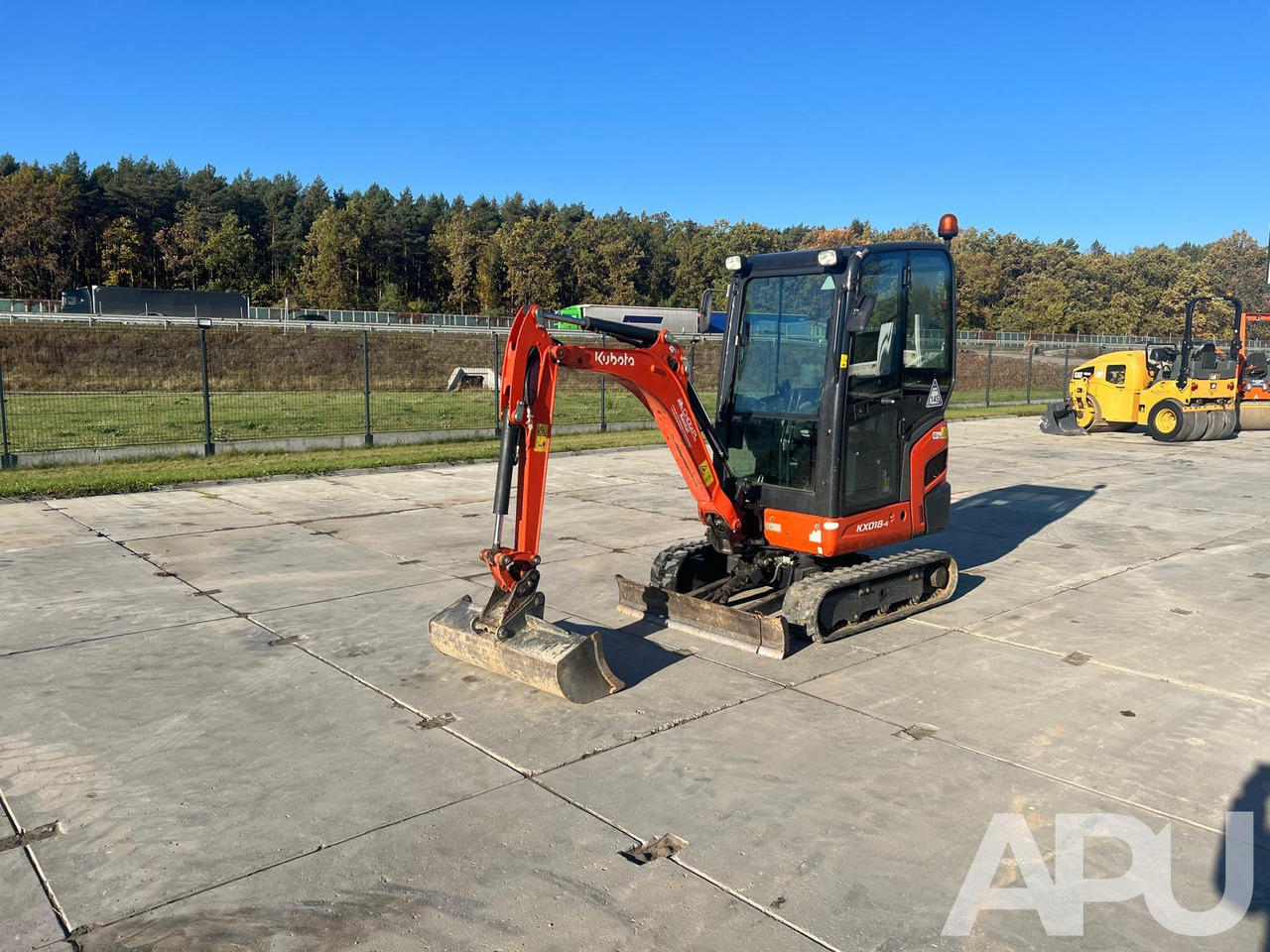 Mini koparka KUBOTA KX018-4 - Mini bager: slika 2 Mini koparka KUBOTA KX018-4 - Mini bager: slika 2