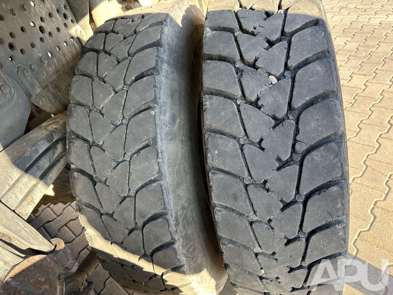 Wywrotka Mercedes-Benz AROCS 4142 8×6 - Istovarivač: slika 2 Wywrotka Mercedes-Benz AROCS 4142 8×6 - Istovarivač: slika 2