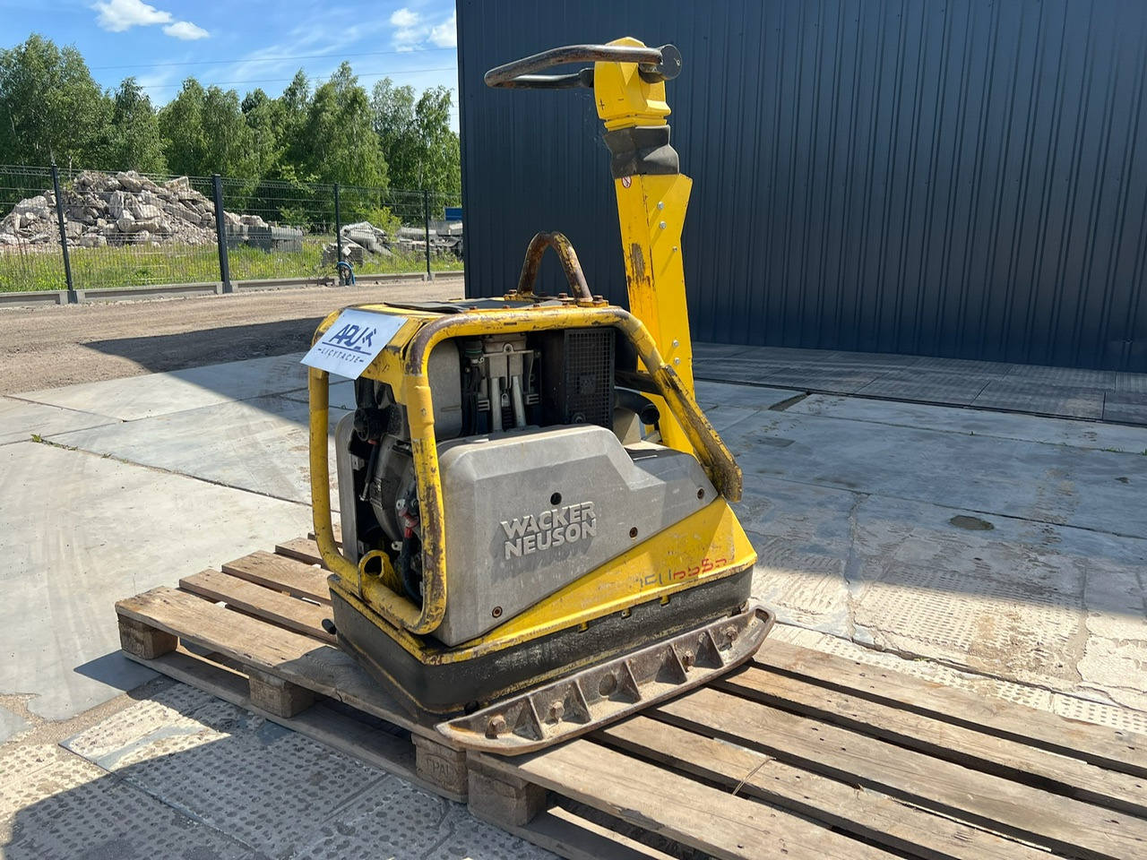 Zagęszczarka WACKER NEUSON - Vibraciona ploča: slika 4 Zagęszczarka WACKER NEUSON - Vibraciona ploča: slika 4