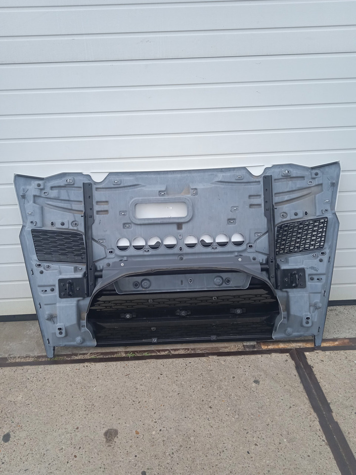 DAF XG, XG+, COMPLETE BOVEN GRILLE | GEBRUIKT | 000238 - Rešetka za Kamion: slika 3 DAF XG, XG+, COMPLETE BOVEN GRILLE | GEBRUIKT | 000238 - Rešetka za Kamion: slika 3