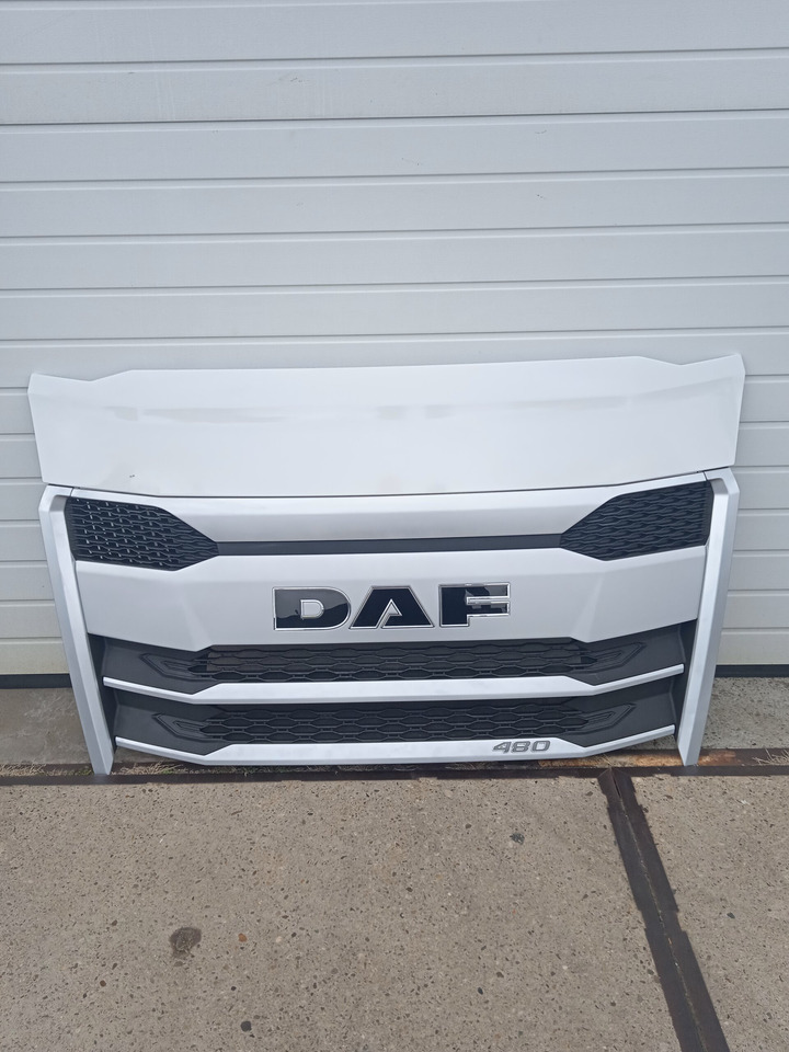 DAF XG, XG+, COMPLETE BOVEN GRILLE | GEBRUIKT | 000238 - Rešetka za Kamion: slika 1 DAF XG, XG+, COMPLETE BOVEN GRILLE | GEBRUIKT | 000238 - Rešetka za Kamion: slika 1