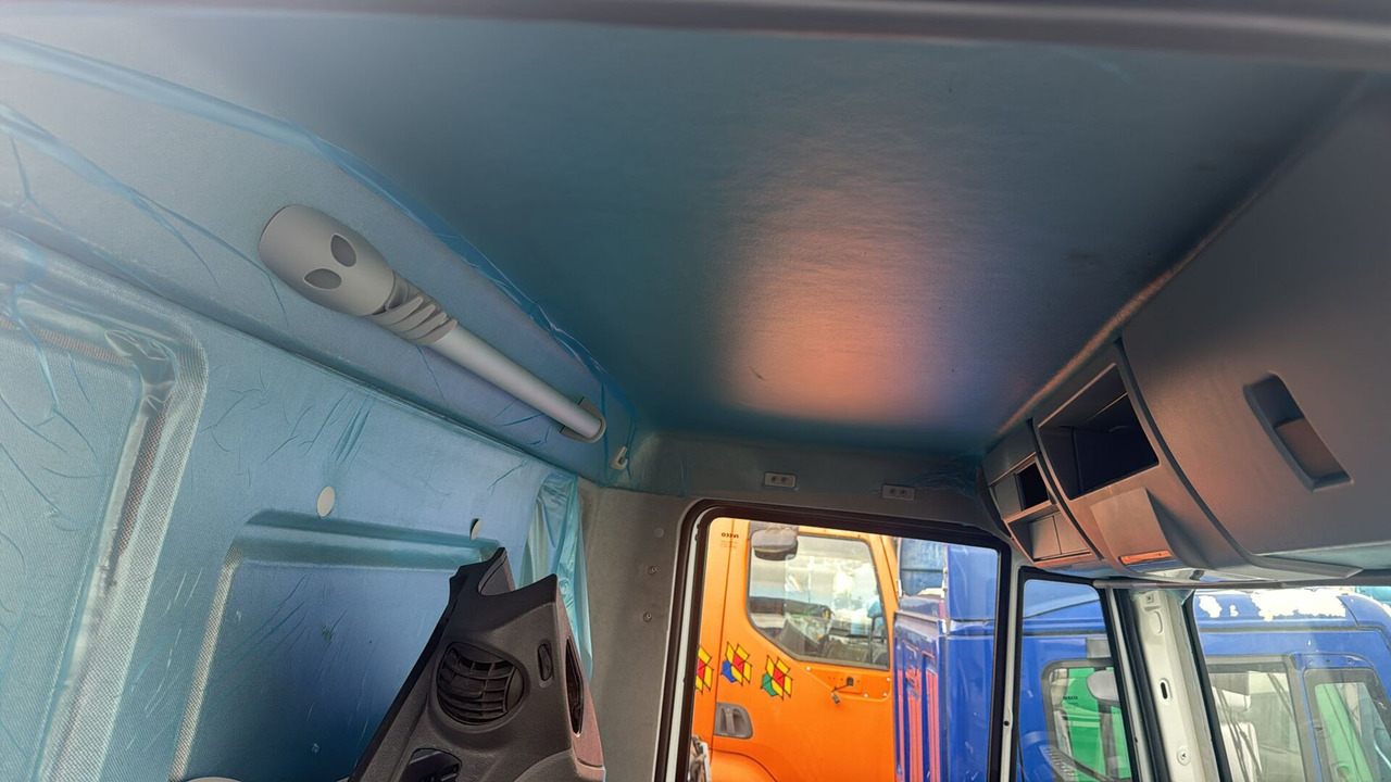 IVECO EUROCARGO 150-280 EURO 5-6 CABIN 4X2 NEW AUTOMATIC 000135A - Kabina za Kamion: slika 5 IVECO EUROCARGO 150-280 EURO 5-6 CABIN 4X2 NEW AUTOMATIC 000135A - Kabina za Kamion: slika 5