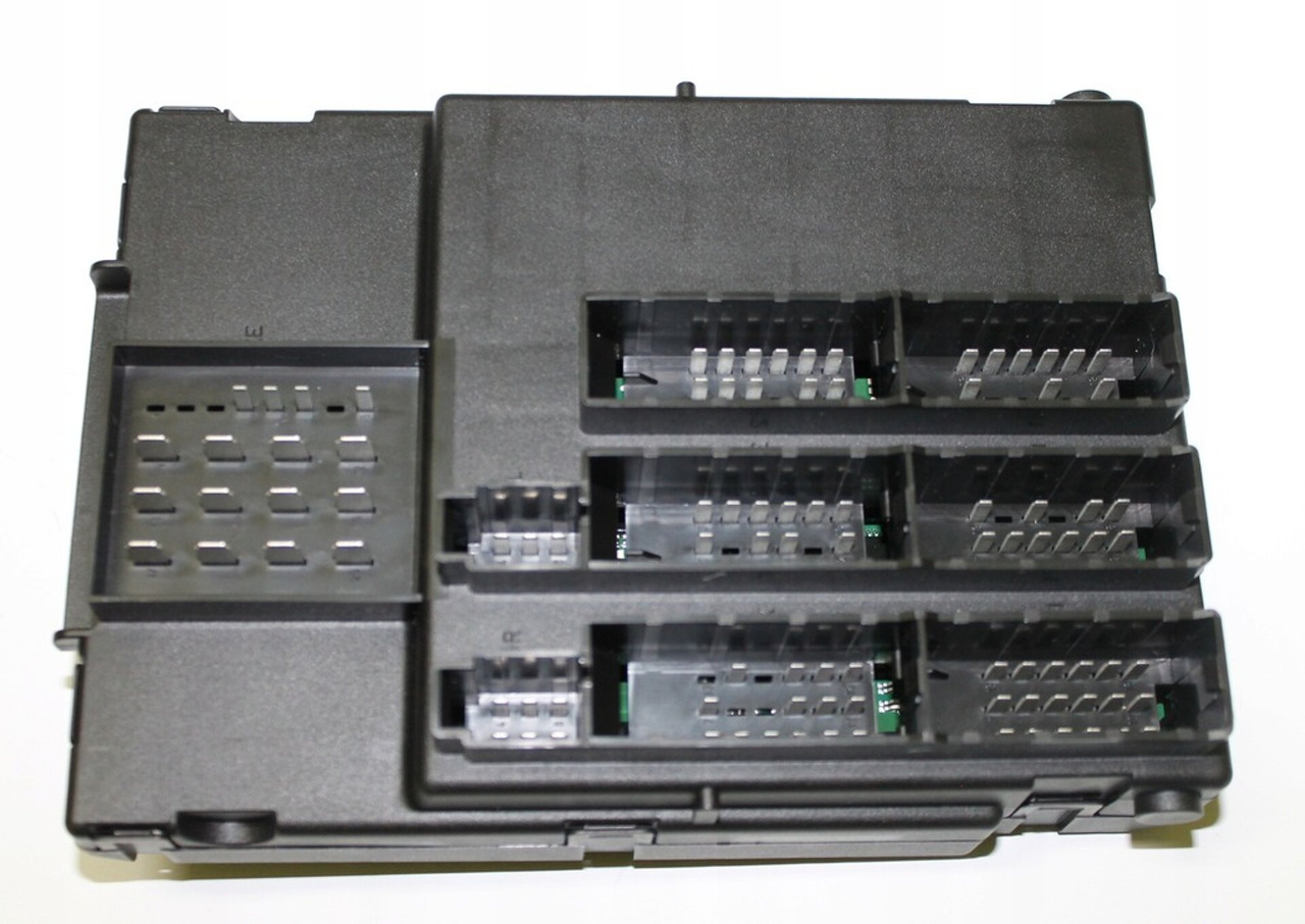 MAN ECU-ZBR BESTURINGSEENHEID WABCO 4462100090 - Upravljačka jedinica za Kamion: slika 2 MAN ECU-ZBR BESTURINGSEENHEID WABCO 4462100090 - Upravljačka jedinica za Kamion: slika 2