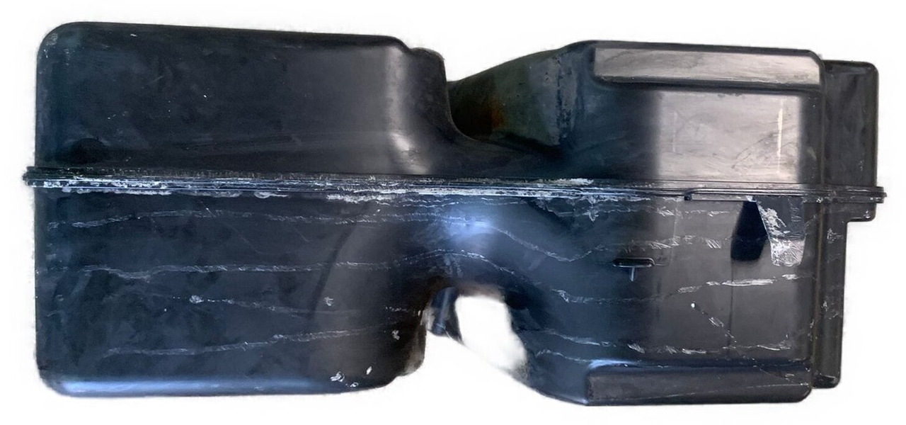 SC ADBLUE / REDUCTANT TANK 105 DM³ 2393232U - Rezervoar za AdBlue tečnost za Kamion: slika 5 SC ADBLUE / REDUCTANT TANK 105 DM³ 2393232U - Rezervoar za AdBlue tečnost za Kamion: slika 5
