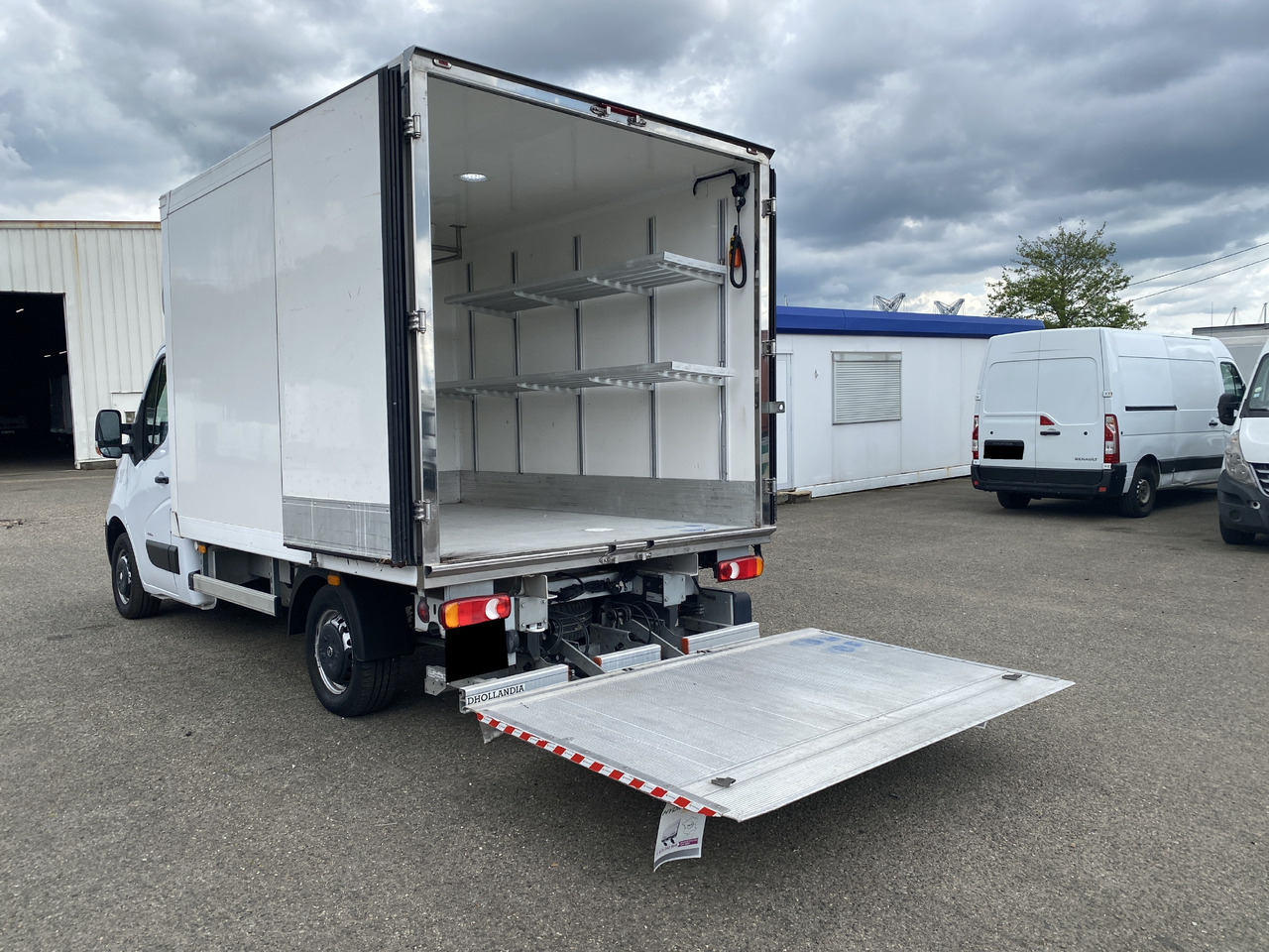 Opel Movano 145 ch diesel - Dostavno vozilo hladnjača: slika 2 Opel Movano 145 ch diesel - Dostavno vozilo hladnjača: slika 2