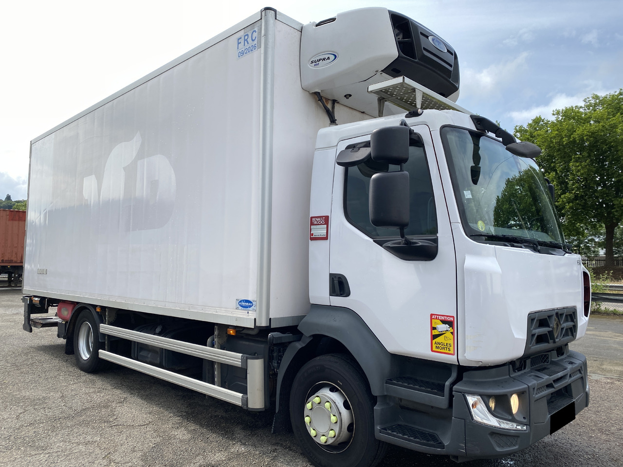 RENAULT D16 - Hladnjača: slika 1 RENAULT D16 - Hladnjača: slika 1