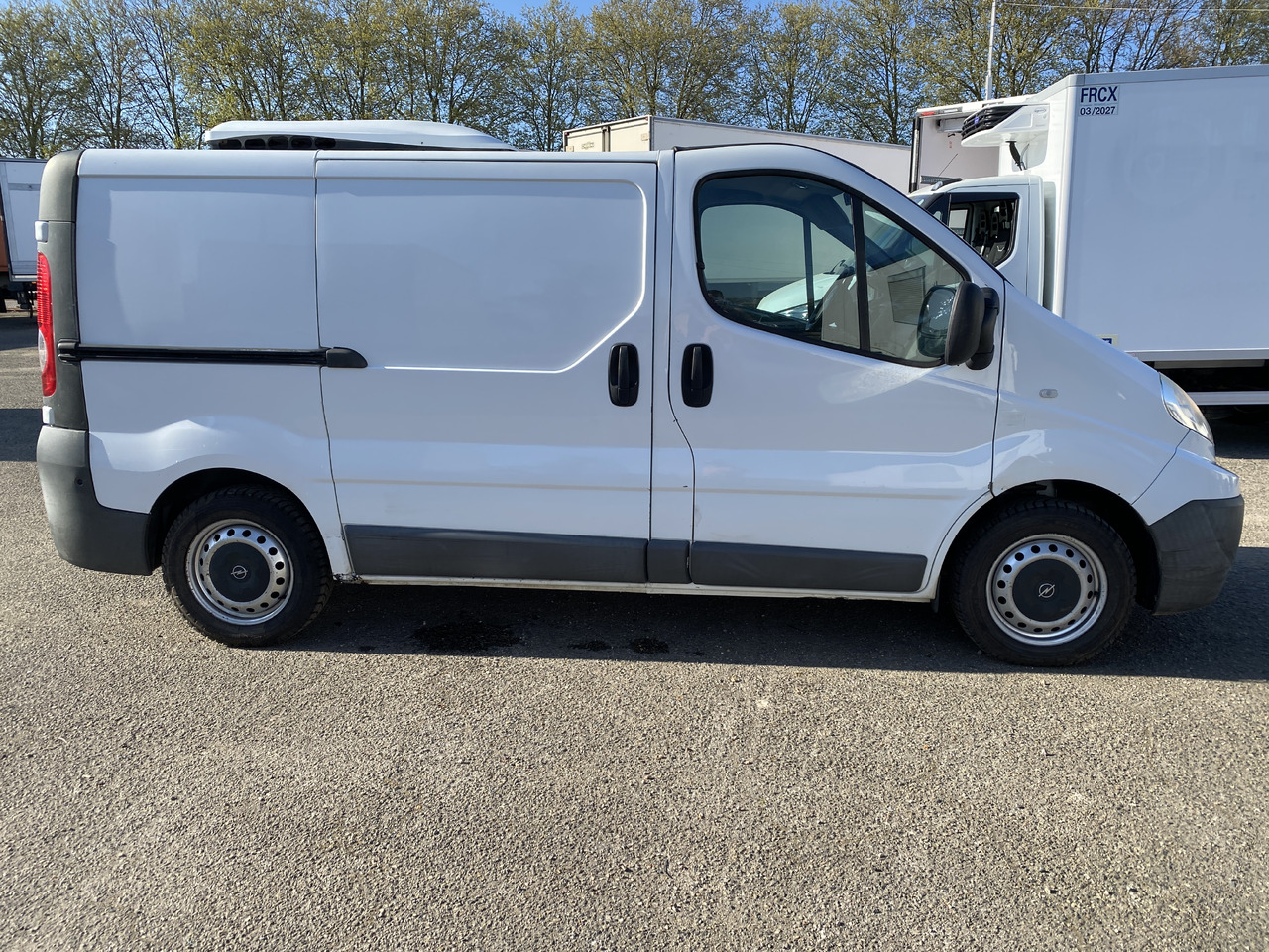 RENAULT trafic frigo - Dostavno vozilo hladnjača: slika 2 RENAULT trafic frigo - Dostavno vozilo hladnjača: slika 2