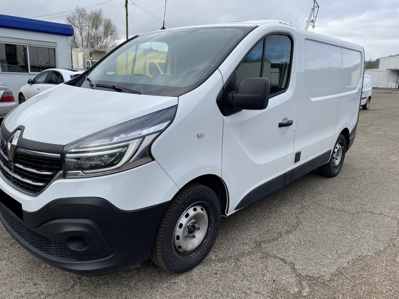 Renault Trafic - Dostavno vozilo hladnjača: slika 1 Renault Trafic - Dostavno vozilo hladnjača: slika 1