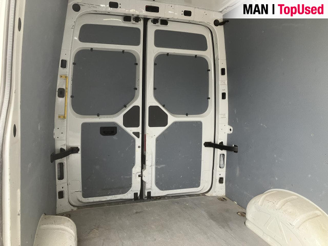 MAN TGE 3.180 4X2F SB - Furgon: slika 3 MAN TGE 3.180 4X2F SB - Furgon: slika 3