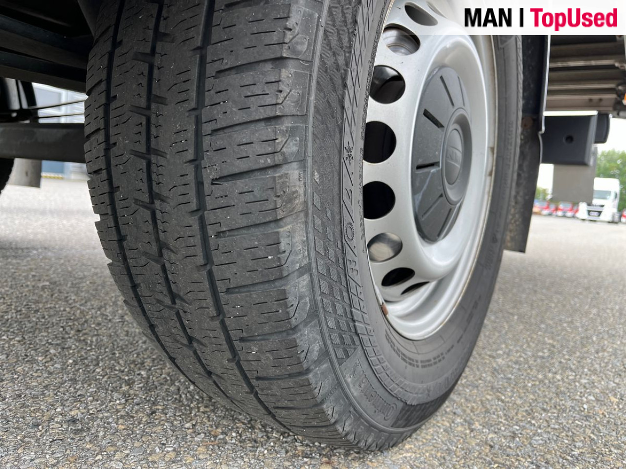 MAN TGE 3.180 4X2F SB - Dostavno vozilo sa otvorenom sandukom: slika 3 MAN TGE 3.180 4X2F SB - Dostavno vozilo sa otvorenom sandukom: slika 3