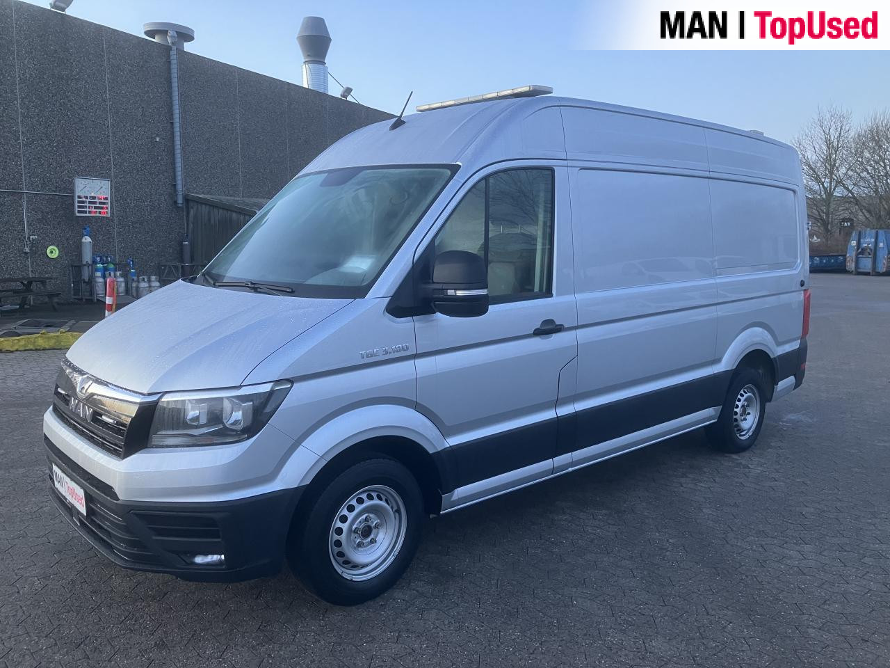 MAN TGE 3.180 4X2F SB - Furgon: slika 1 MAN TGE 3.180 4X2F SB - Furgon: slika 1