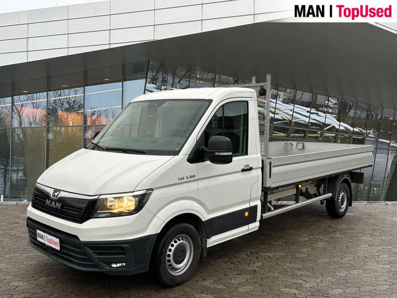Dostavno vozilo sa otvorenom sandukom MAN TGE 3.180 4X2F SB: slika 1