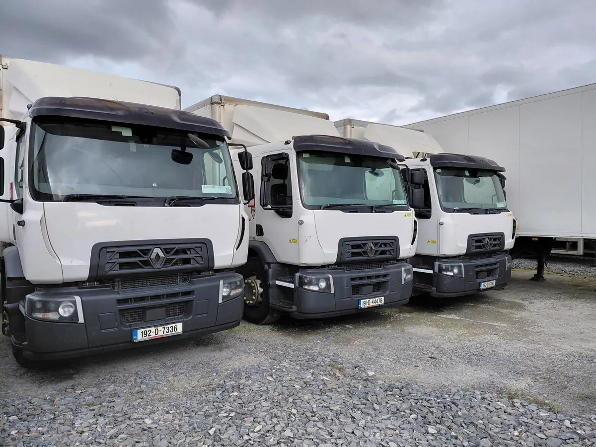 2019 Renault D 18 Wide - Kamion sa zatvorenim sandukom: slika 1 2019 Renault D 18 Wide - Kamion sa zatvorenim sandukom: slika 1