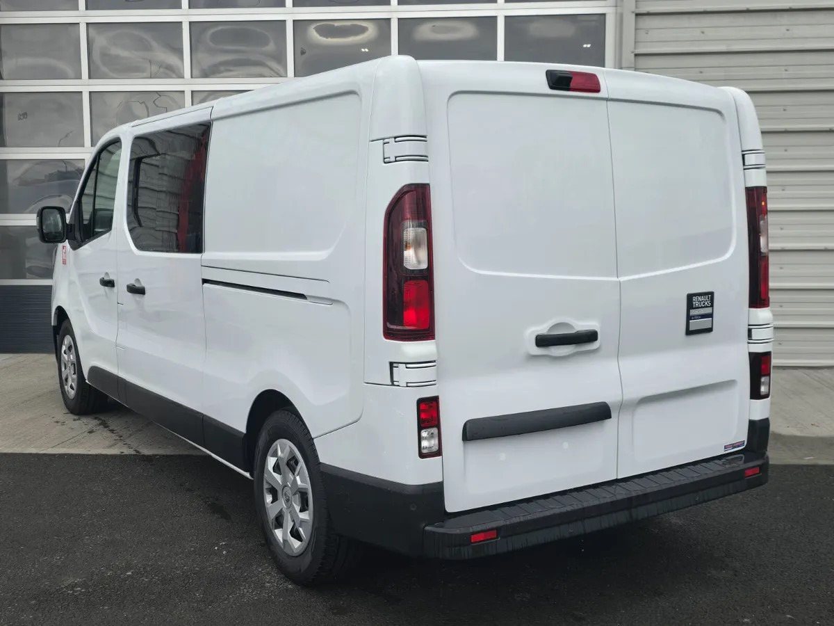 2025 Renault Trafic E-Tech Crew Cab - Dostavno vozilo sa duplom kabinom: slika 3 2025 Renault Trafic E-Tech Crew Cab - Dostavno vozilo sa duplom kabinom: slika 3