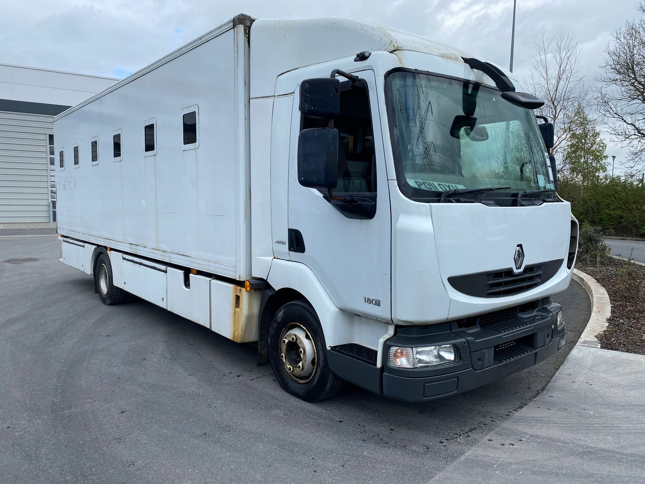 2011 Renault Midlum 180.18 Prison Truck - Kamion: slika 1 2011 Renault Midlum 180.18 Prison Truck - Kamion: slika 1