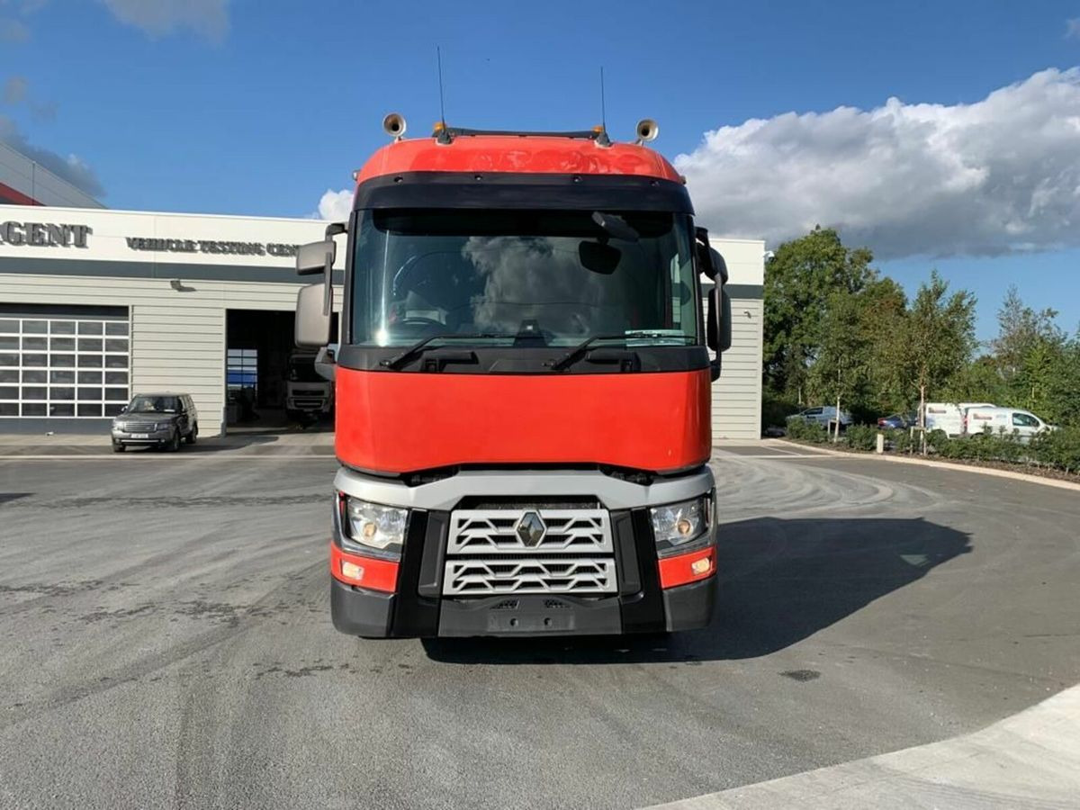 2015 Renault T520 - Tegljač: slika 2 2015 Renault T520 - Tegljač: slika 2