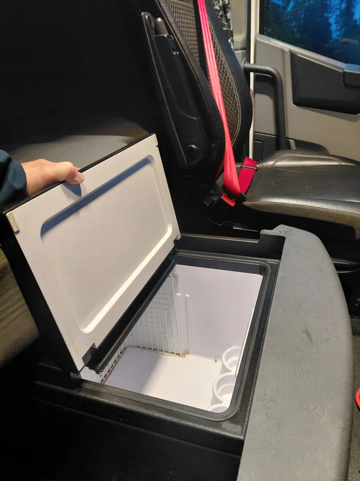 2019 Renault T-High 480 - Tegljač: slika 2 2019 Renault T-High 480 - Tegljač: slika 2