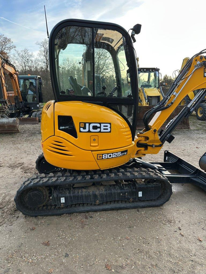 JCB 8025 ZTS - Mini bager: slika 1 JCB 8025 ZTS - Mini bager: slika 1