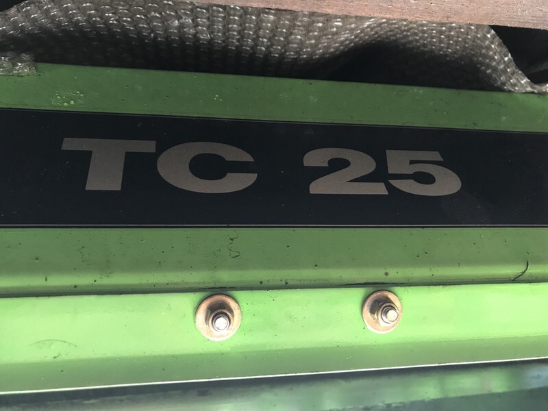 Deutz-Fahr TC 25 kneuzer - Kosačica: slika 3 Deutz-Fahr TC 25 kneuzer - Kosačica: slika 3