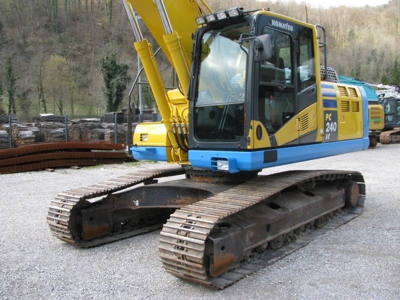 Komatsu PC 240 NLC-10 TOP stroj - Bager guseničar: slika 2 Komatsu PC 240 NLC-10 TOP stroj - Bager guseničar: slika 2