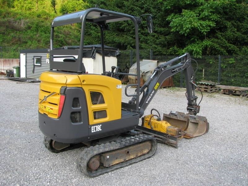 Volvo EC18C 3 žlice + kladivo Volvo HB02 - Mini bager: slika 5 Volvo EC18C 3 žlice + kladivo Volvo HB02 - Mini bager: slika 5