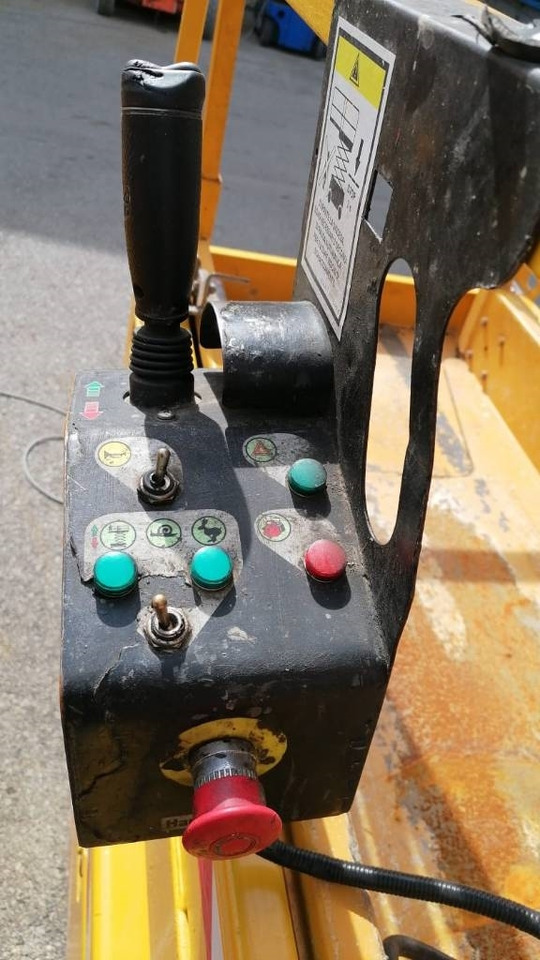 Haulotte Optimum 8 - Lift u obliku makaza: slika 2 Haulotte Optimum 8 - Lift u obliku makaza: slika 2