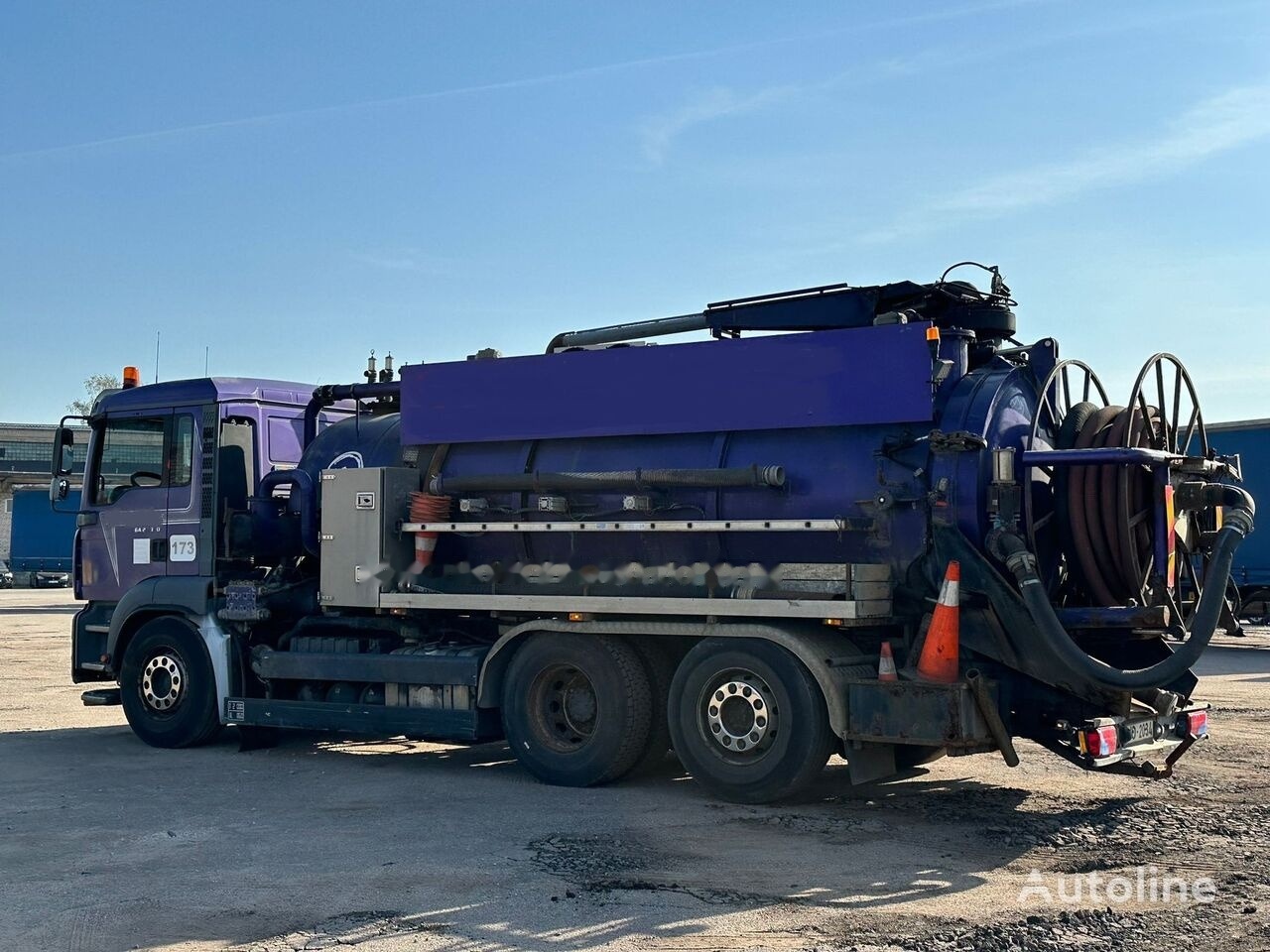 MAN TGA 26.360 - Vakuumska cisterna: slika 3 MAN TGA 26.360 - Vakuumska cisterna: slika 3