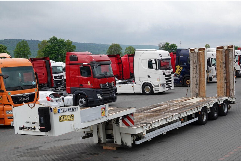 ACTM NACZEPA LAWETA / NISKOPODWOZIOWE / NAJAZDY HYDRAULICZNE / 13,6 M - Niska poluprikolica za prevoz: slika 1 ACTM NACZEPA LAWETA / NISKOPODWOZIOWE / NAJAZDY HYDRAULICZNE / 13,6 M - Niska poluprikolica za prevoz: slika 1